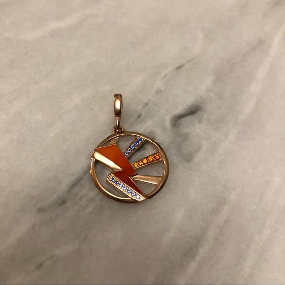 Pandora ME Light Me Up Medallion Charm - Picture 8 of 10